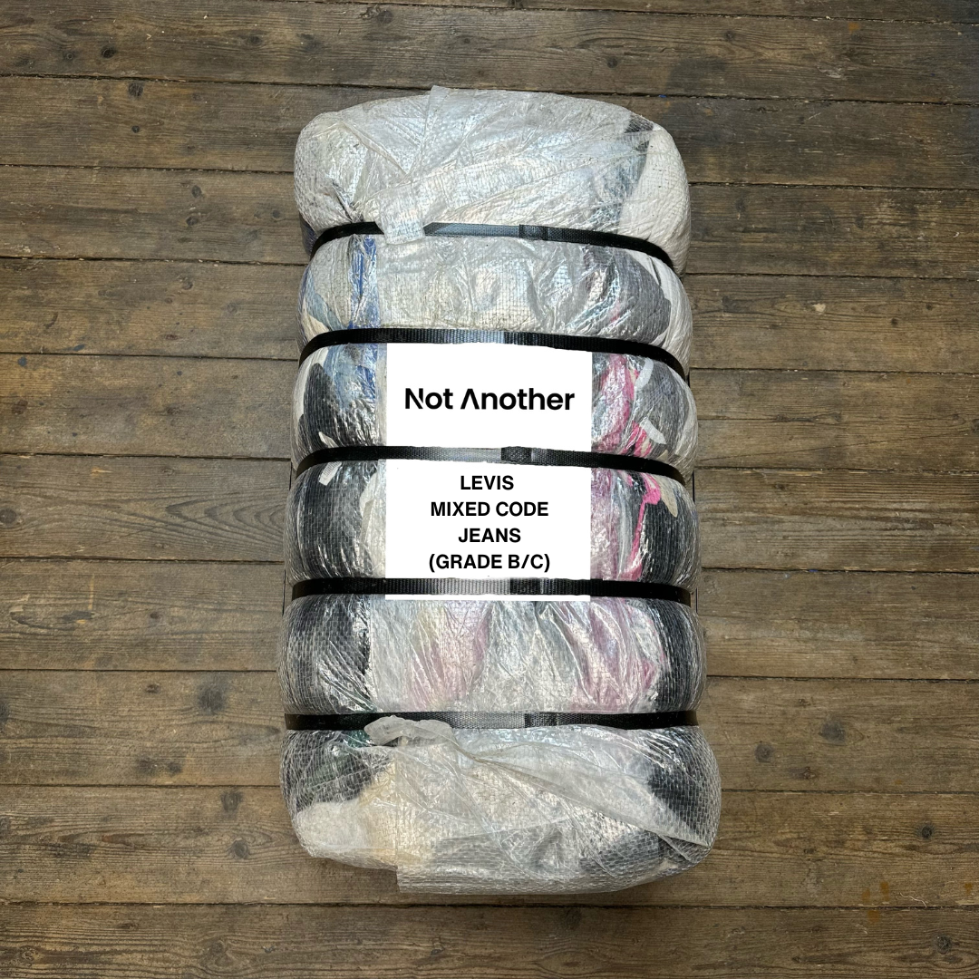 Levis Mixed Code Denim Jeans Bale x50
