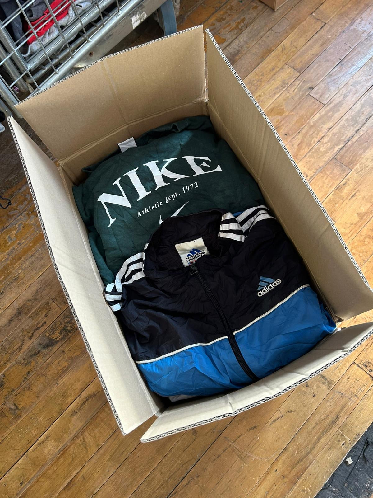 Sample Reseller Pack x12